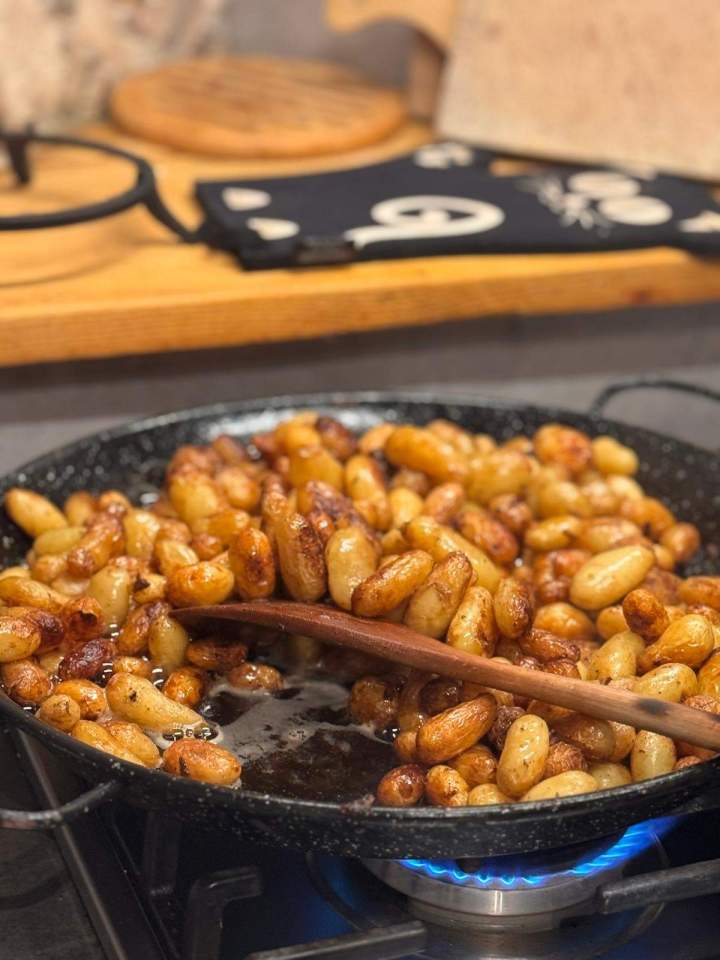 b8560c5d d5aa 4414 8560 4f3a34f906f3