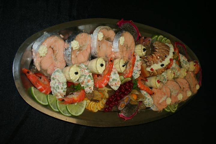 Préparation cocktail - Buffets dînatoires Saint-Martin-en-Haut